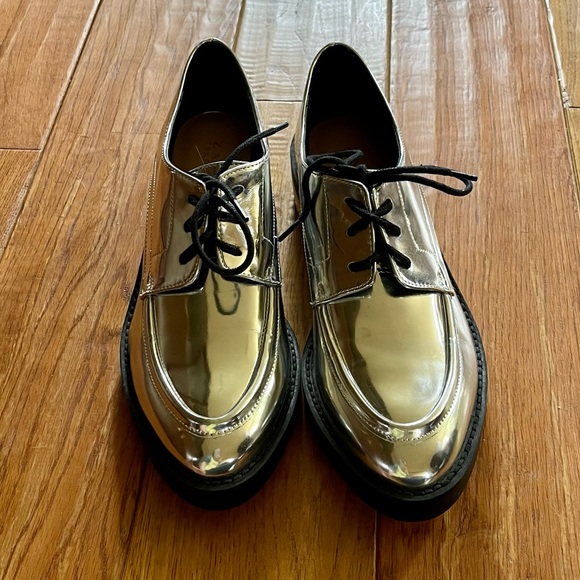 NEW SILVER METALLIC LOAFERS ZARA SIZE 39 - Picture 4 of 5